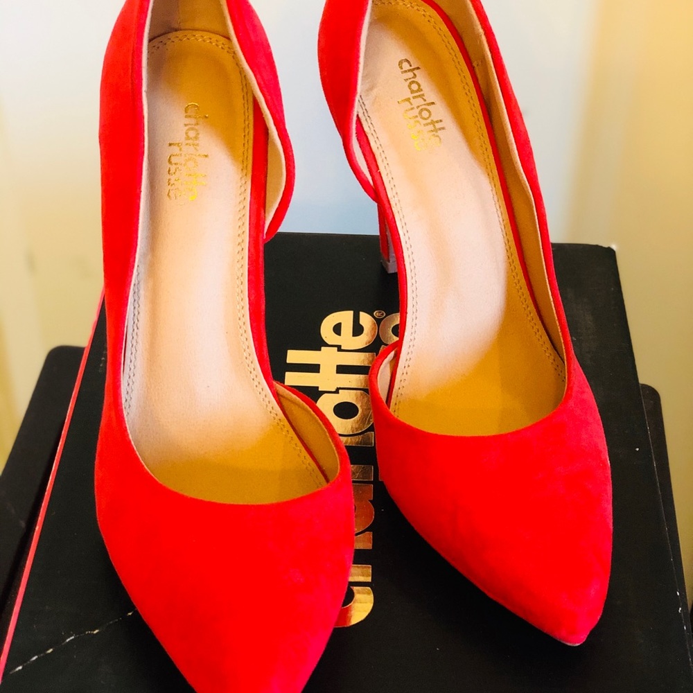Shoes - Picture 2 of 3